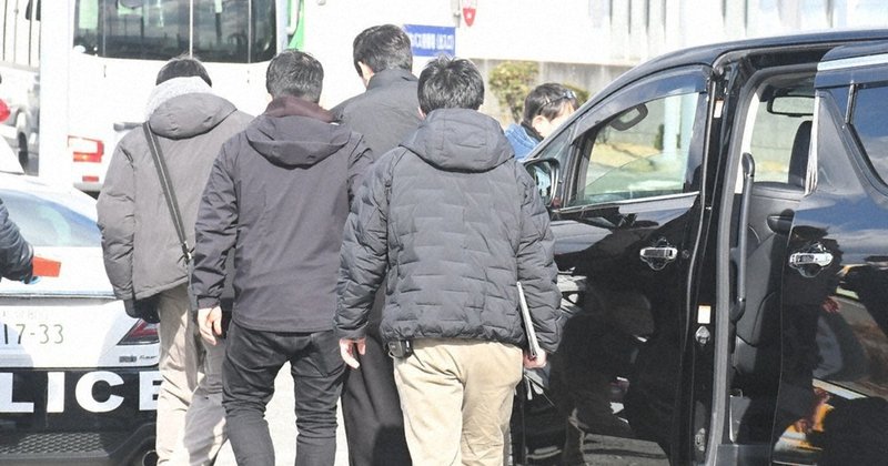 「白タク」営業に関与疑いで大阪・貝塚市の運送会社元代表ら逮捕　自家用車に「緑ナンバー」つけて正規の業者装ったか　大阪府警