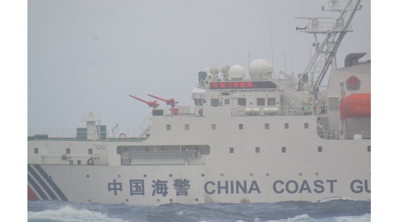 尖閣周辺で中国海警船4隻が162日連続航行　機関砲搭載船の常態化が日本の海洋主権を静かに揺さぶっている