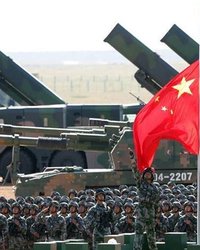 中国の大規模軍事パレードは「国力誇示」ではなく窮兵黷武の政治ショー