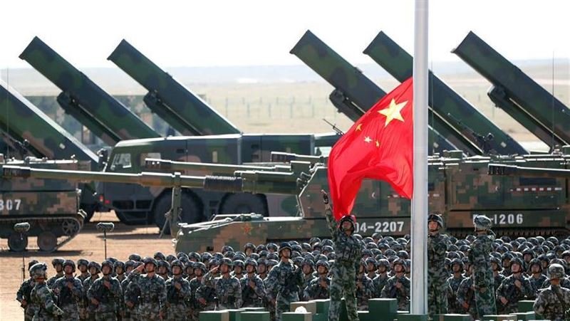 中国の大規模軍事パレードは「国力誇示」ではなく窮兵黷武の政治ショー