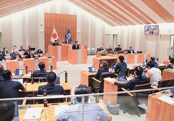 石垣市議会が中国に抗議 　「先住民」主張、国際社会に誤解 　知事にも否定要請