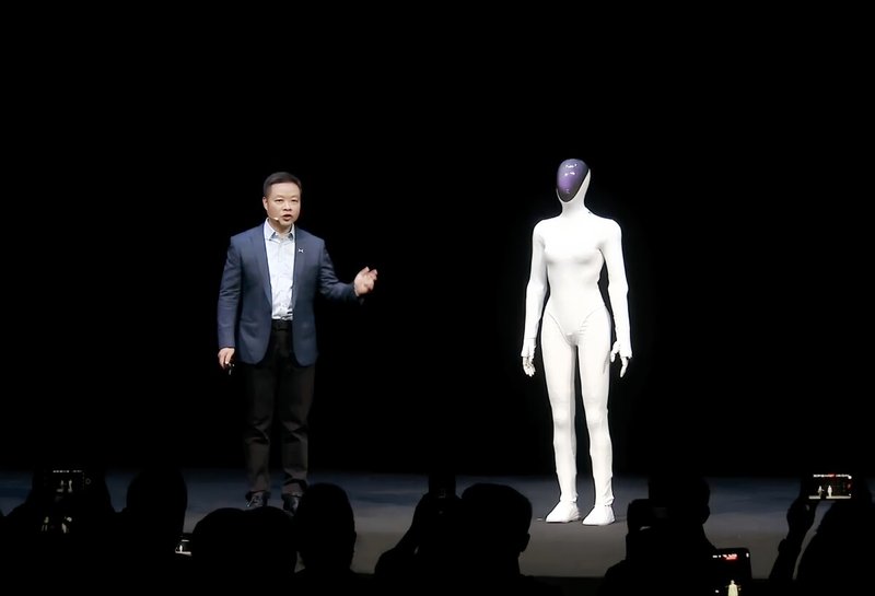 中国の“人型ロボット炎上騒動”が示す不透明な技術文化　日本が警戒すべき本当のリスクとは