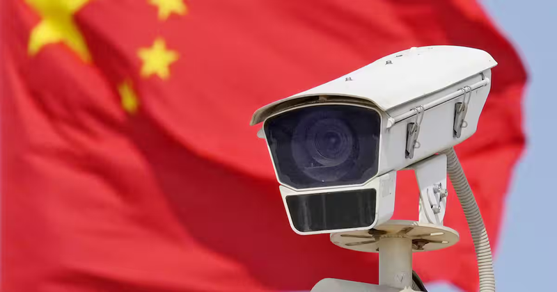 さらに、「反スパイ法」や「国家安全法」が施行されたことで、中国政府によって理由もなく逮捕されるリスクを恐れた中国の資産階級は、海外への移住を本格的に始めるようになりました。